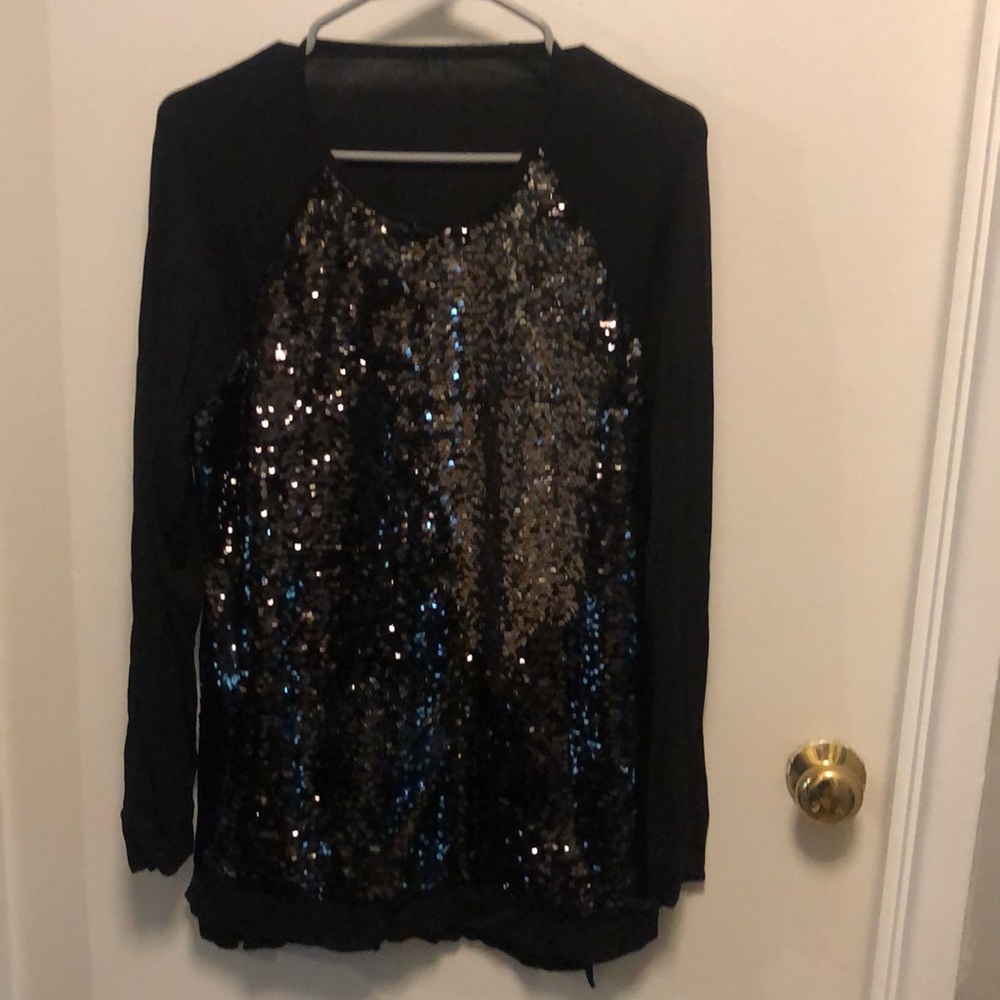 Cool sequins top - Picture 2 of 8